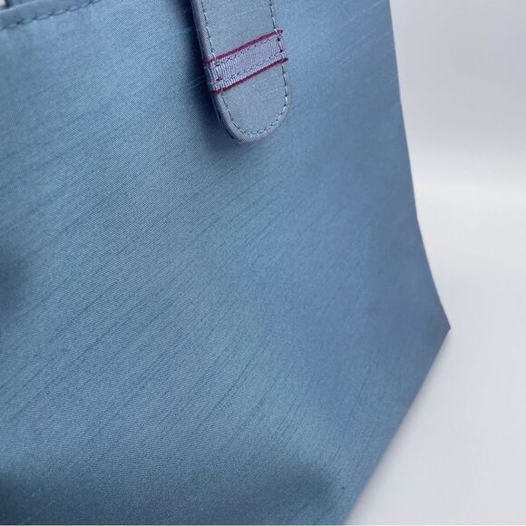 NWOT Estée Lauder Iridescent Blue Tote - Picture 5 of 10